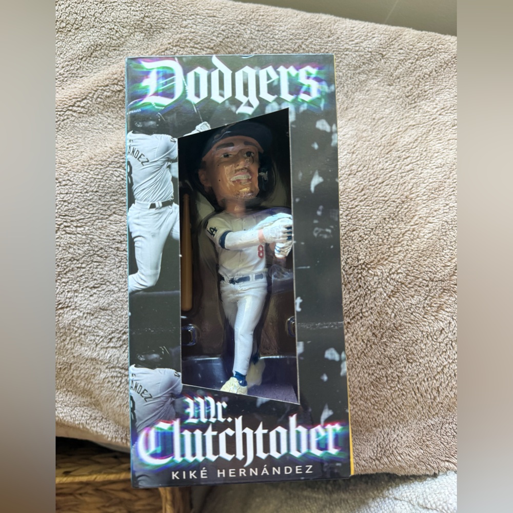 Kike Hernandez - Mr. Clutchtober Los Angeles Dodgers Bobblehead